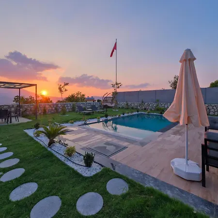 Cinar & Pinar Villa